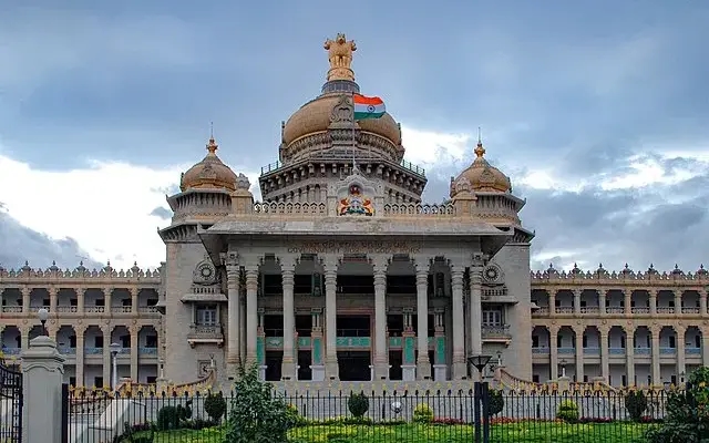 Vidhana Soudha Goes Digital: Online Pass System for Entry - News Karnataka