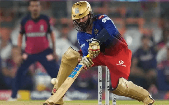 Dinesh Karthik Appointed Batting Coach and Mentor for RCB Men's Team - News Karnataka