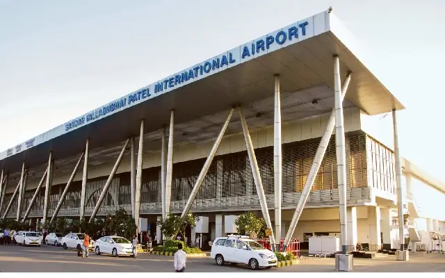 Adani Enterprises Pays ₹1,103 Crore for AAI Airport Assets - News Karnataka