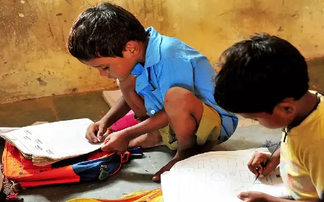 English Medium Classes Introduced in 30 Government Schools in DK - News Karnataka
