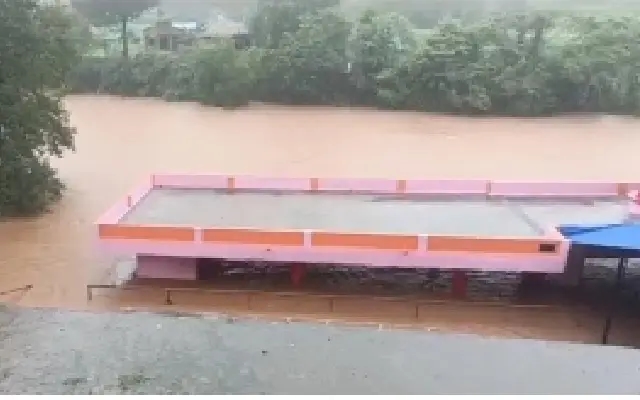 Incessant Rains Cause Havoc in Jamboti-Kankumbi and Western Ghats - News Karnataka