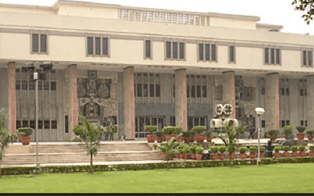 Delhi High Court Orders Removal of False Centipede Claim Against Amul - News Karnataka