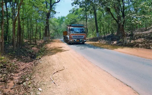 Deplorable Road Conditions in Naxal-Affected Hebri Taluk Villages - News Karnataka