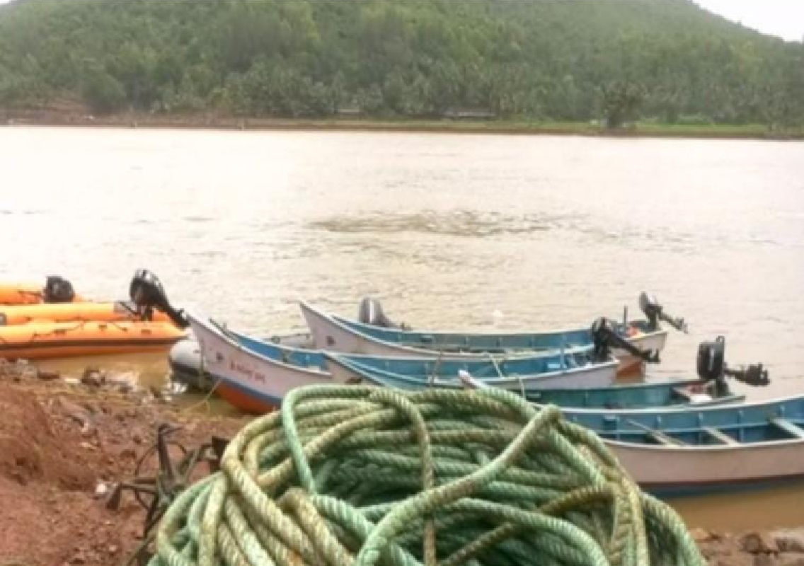 Search for Shiroor Landslide Victims Suspended - News Karnataka