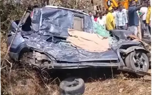 Bengaluru Techie and Colleague Killed in Tragic Accident - News Karnataka