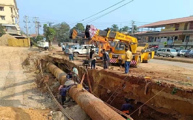 Pipeline Damage Disrupts Water Supply in Mangaluru - News Karnataka