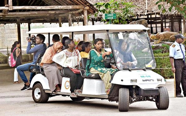 Mysuru Zoo Introduces Eco-Friendly Battery-Operated Vehicle for Visitors - News Karnataka