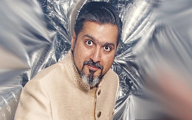 Grammy Winner Ricky Kej Downgraded on Air India Flight, Expresses Frustration - News Karnataka
