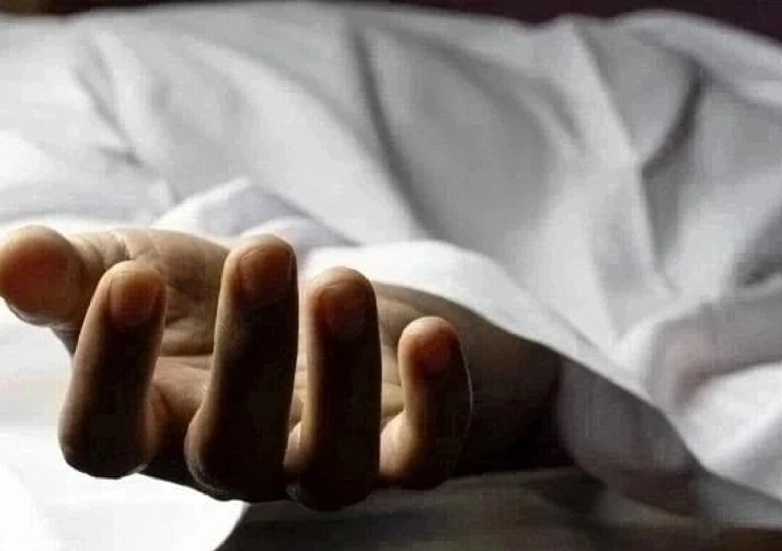 15-Year-Old Dies After Food Poisoning at Gorakhpur School; 61 Still Hospitalized - News Karnataka