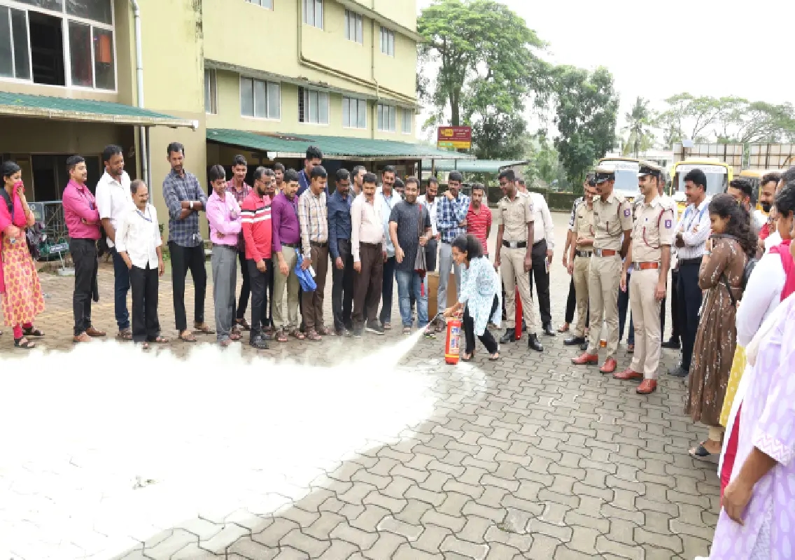St. Joseph Engineering College Organizes Fire Fighting Training Program - News Karnataka