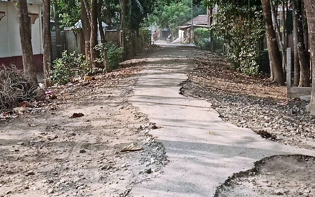 Katapady-Shirva Road Faces Urgent Repair Needs Amid Growing Concerns - News Karnataka