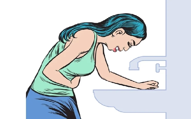 Food Poisoning at Ammanallur Hostel: 18 Students Fall Ill - News Karnataka