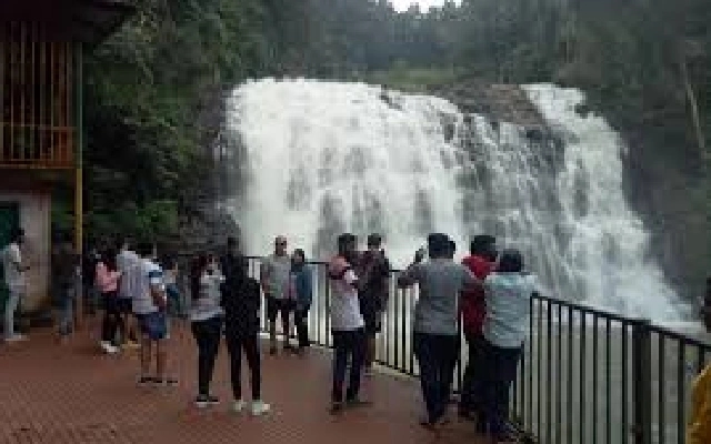 Kodagu Tourism Industry Shows Signs of Recovery After Heavy Rainfall - News Karnataka