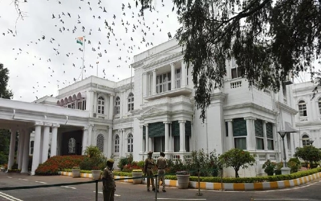 Call for Public Access to Raj Bhavan Gains Momentum - News Karnataka