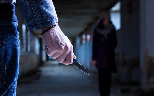 Stalker Attacks Student in Classroom After Relationship Ends - News Karnataka