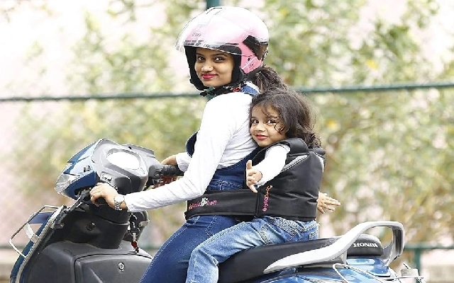Mandatory Safety Harnesses for Children on Two-Wheelers Soon - News Karnataka