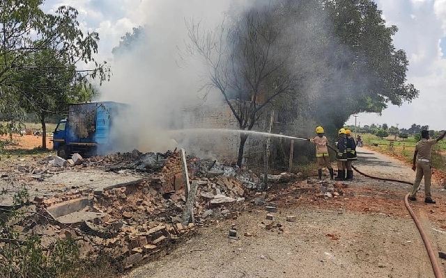 Illegally Stored Firecrackers Explode in Cowshed, Injuring Two - News Karnataka