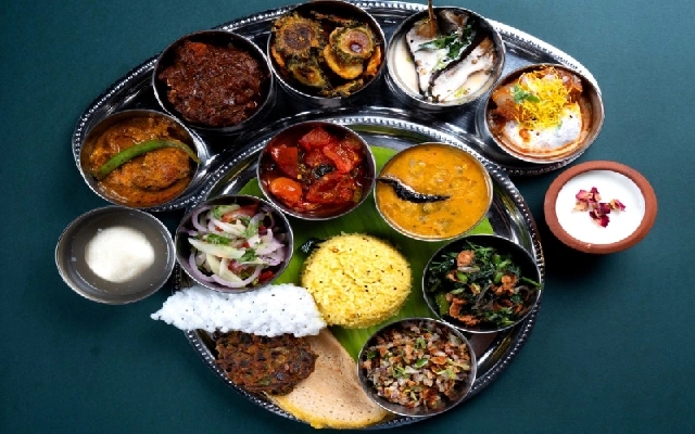 Aloft Bengaluru Outer Ring Road Launches Weekly Seafood Festival: Ocean's Bounty - News Karnataka