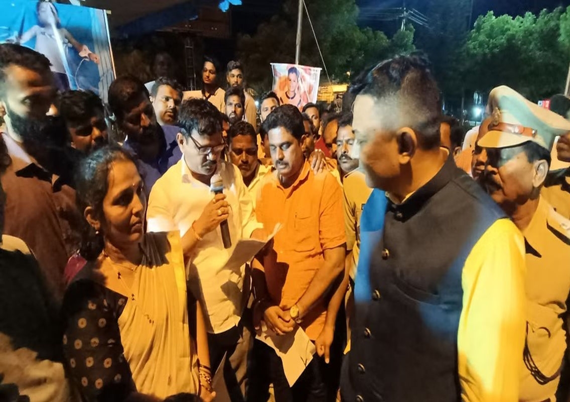 DC Defends Decision on Municipal Commissioner Amid Protests - News Karnataka