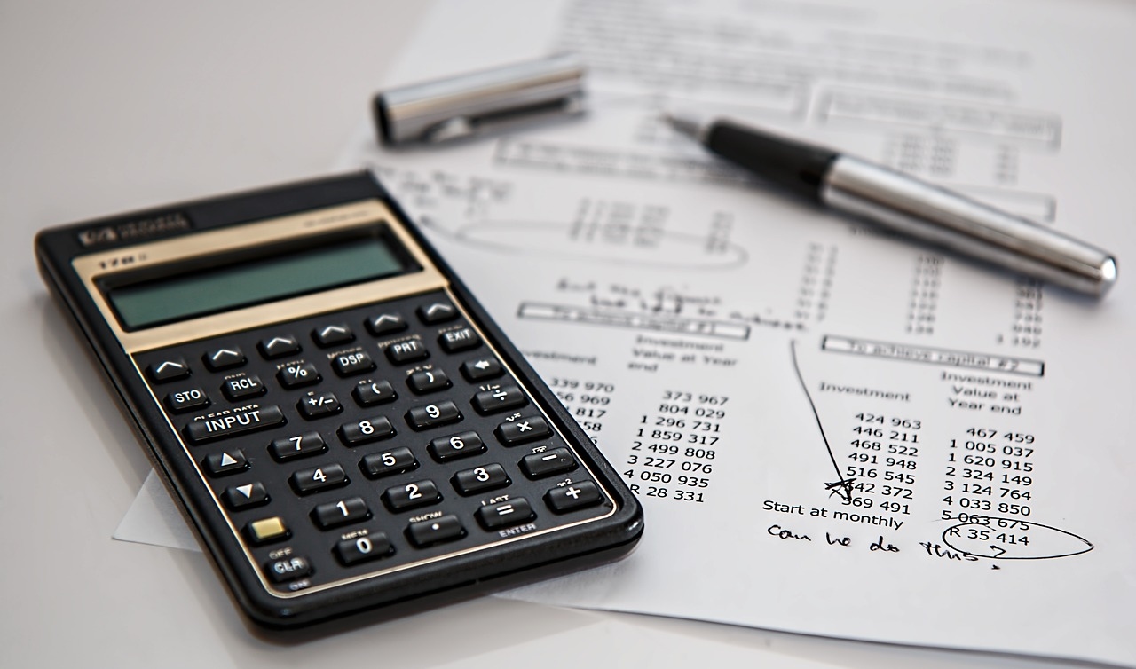 Looking for the best term insurance plan for 2 crore? Know these before you start! - News Karnataka