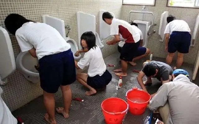 Govind Karjol's Statement on Students Cleaning Toilets Sparks Debate - News Karnataka