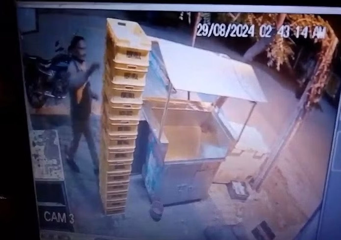 Police Head Constable Accused of Stealing Milk Packets in Koppal - News Karnataka