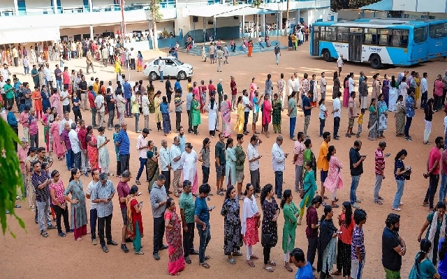 Activists Highlight Undemocratic Aspects of Bengaluru Ahead of International Day of Democracy - News Karnataka