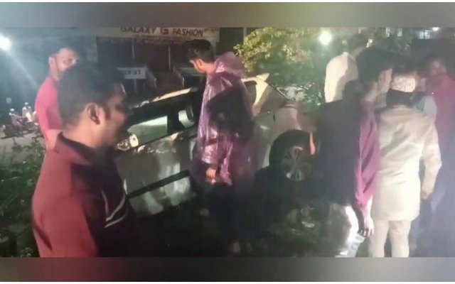 Narrow Escape for Driver in Bhatkal Car Accident - News Karnataka