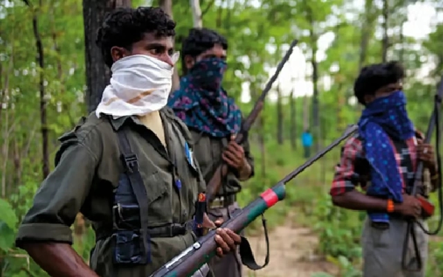 Maoists Allegedly Kill Man Suspected of Being Police Informer in Bijapur - News Karnataka