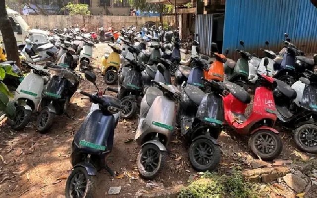 Scooters for Education Rusting in Rajasthan - News Karnataka