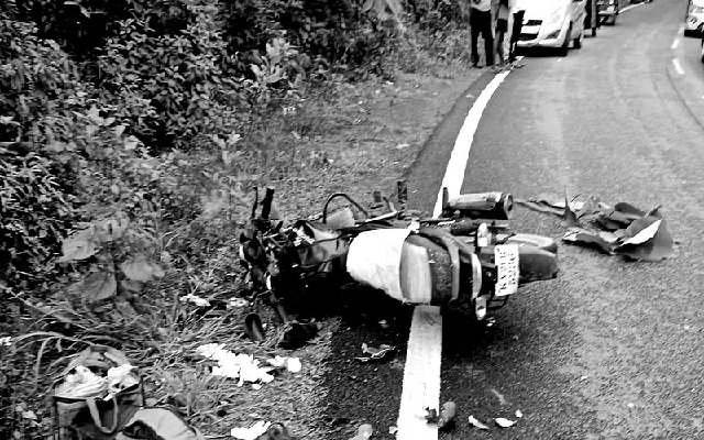 Karkala: Two Critically Injured in Car-Bike Collision - News Karnataka