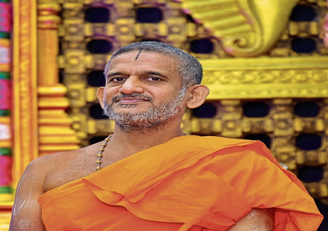Swamiji Questions Caste Census, Celebrates Ram Mandir as National Pride - News Karnataka