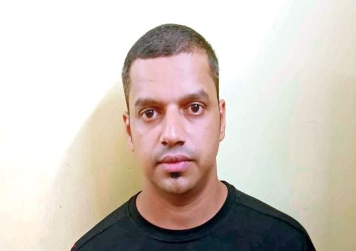 Police Arrest Accused at Kerala Airport After Years of Evading Court - News Karnataka