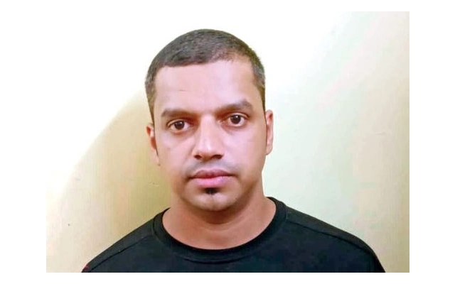 Kaup Police Arrest Fugitive at Kannur Airport After Multiple Warrants - News Karnataka
