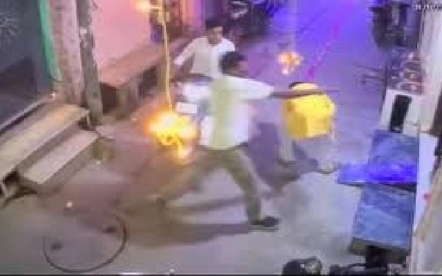 Tragic Shooting During Diwali Celebrations in Delhi Claims Two Lives - News Karnataka