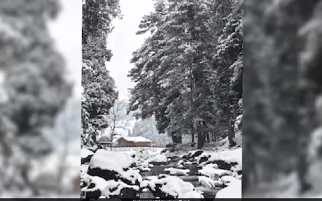 Kashmir Welcomes Winter with First Snowfall of 2024 - News Karnataka