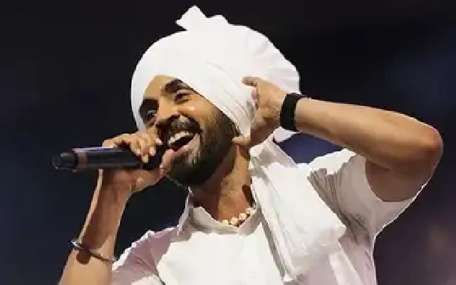 Diljit Dosanjh's Heartwarming Welcome in Hyderabad for DUIL-LUMINATI Tour - News Karnataka