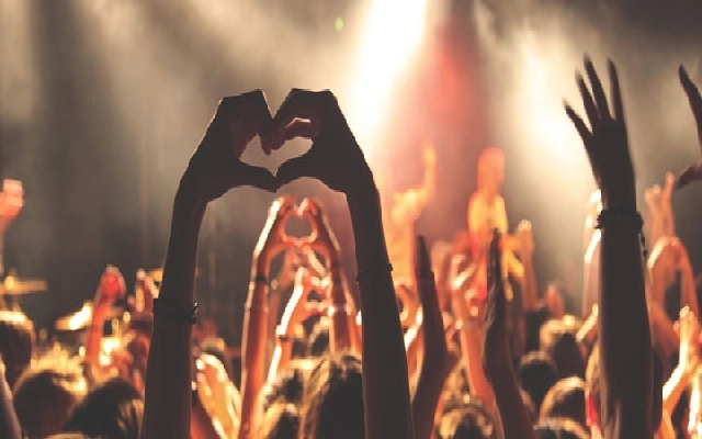 Bengaluru's Rock Music Scene Dims Due to Lack of Venues and Infrastructure - News Karnataka