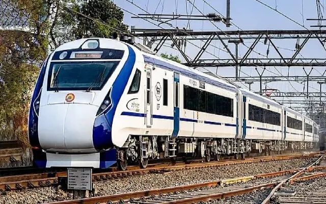 Vande Bharat Express to Get 20-Coach Trains for Kerala Routes - News Karnataka