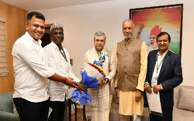 MP Brijesh Chowta Pushes for Better Rail Connectivity Between Bengaluru and Mangaluru - News Karnataka
