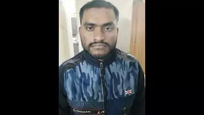 Cyber Centre Owner Arrested for Helping  Bangladeshi Migrants Obtain Fake ID Proofs  - News Karnataka