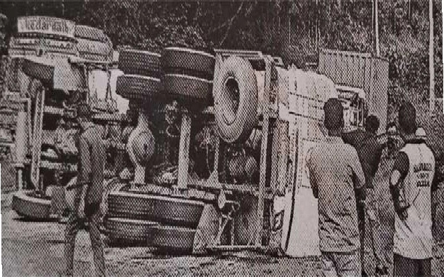 Diesel Tanker Overturns, Causing Major Spill on Mysuru-Mani Highway - News Karnataka