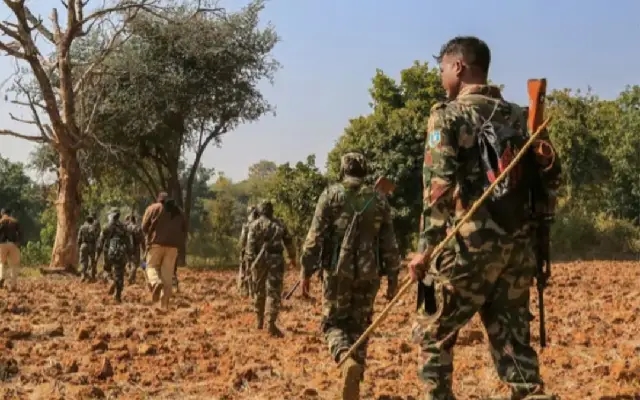 DRG team averts major naxal attack in Bijapur by uncovering deadly explosives - News Karnataka