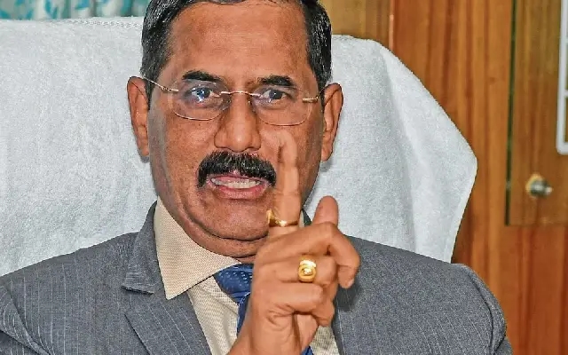 Upa Lokayukta Urges Government Doctors Stop Prescribing External Medicines - News Karnataka