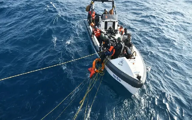 Unity at Sea: Indian, Pakistani Coast Guards Rescue 12 Fishermen - News Karnataka