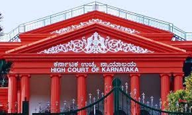 Debate ignites over the safety of using black plastic for food storage - News Karnataka