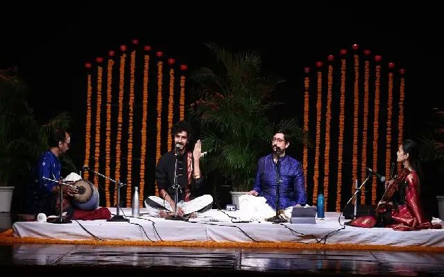 Reviving Traditions: Vinay Varanasi's Modern Take on Katha-Kutcheri - News Karnataka