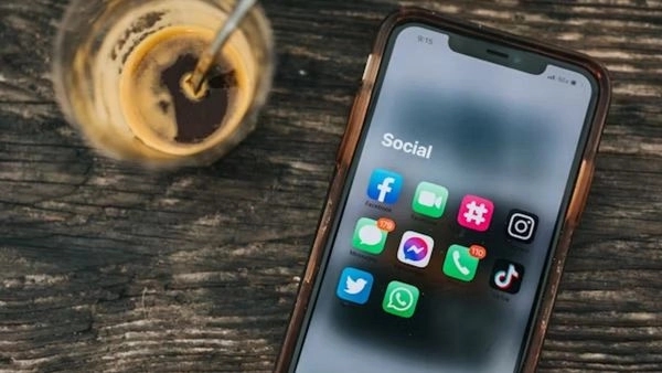 WhatsApp tops the list for cyber scams; MHA report reveals alarming rise - News Karnataka
