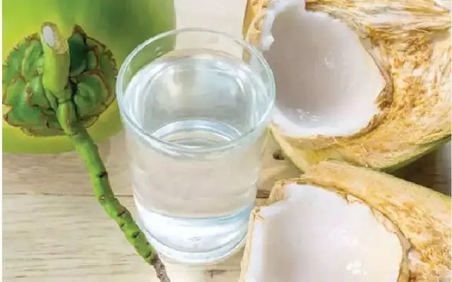 Tender Coconut Prices Drop Sharply in Mandya Amid Reduced Demand - News Karnataka
