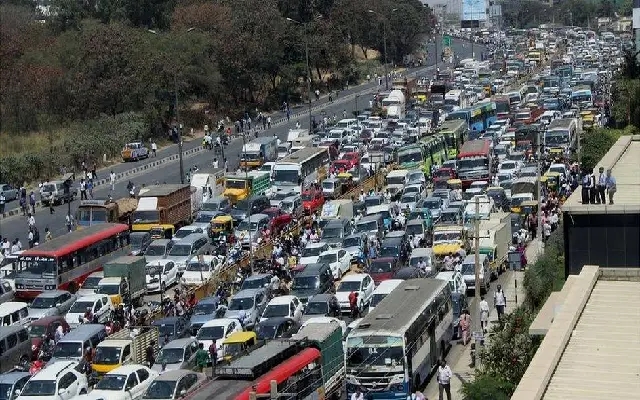 Bengaluru Traffic Curbs on Kensington Road for 45 Days - News Karnataka